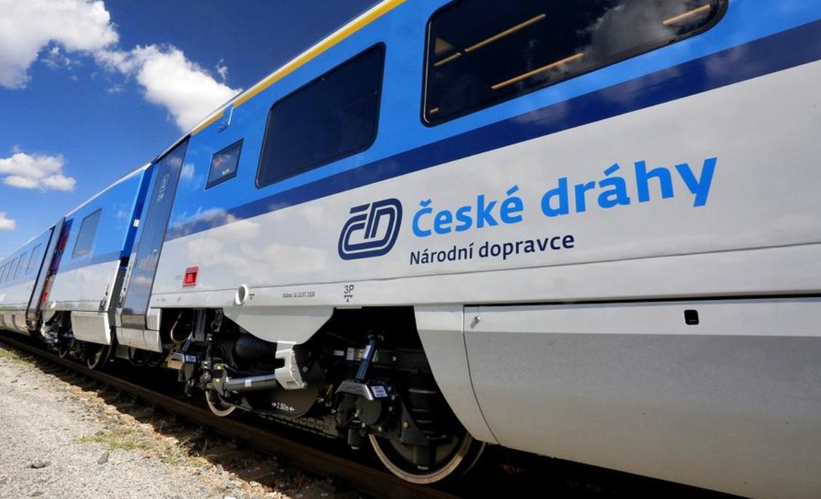 Czech Rail Operators Increase Train Capacity Ahead of Christmas and New Year
