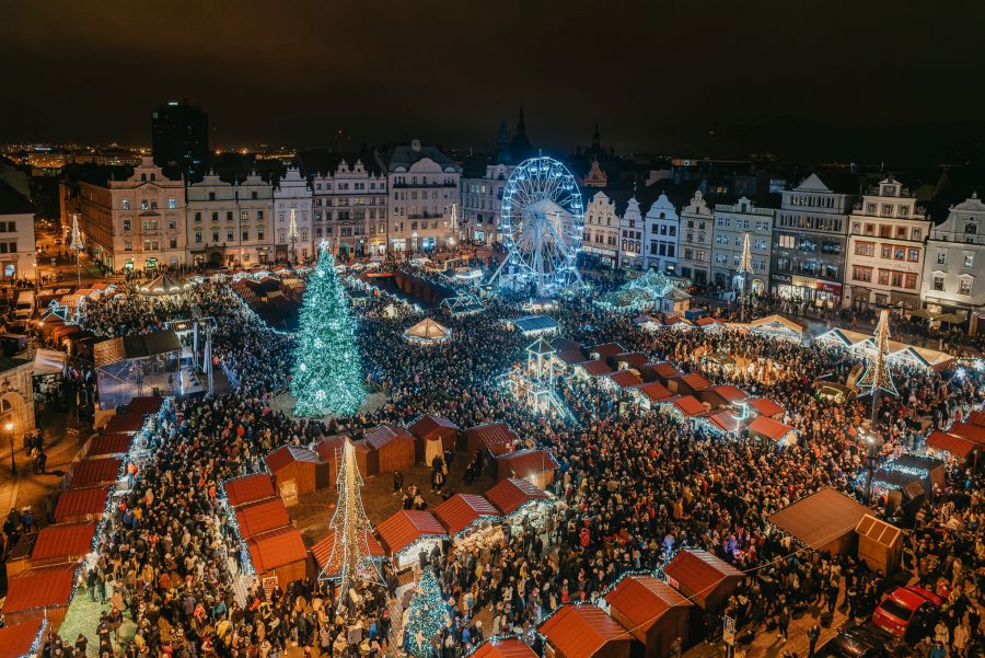 Weekend Escapes: Traditional Czech Christmas Markets Close to Prague